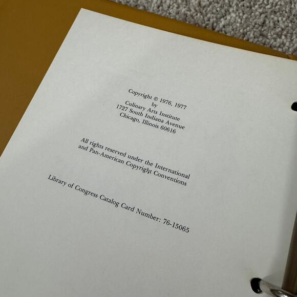 Vintage 1977 Montgomery Ward Adventures in Microwave Cooking Recipe Book Binder - Picture 2 of 16